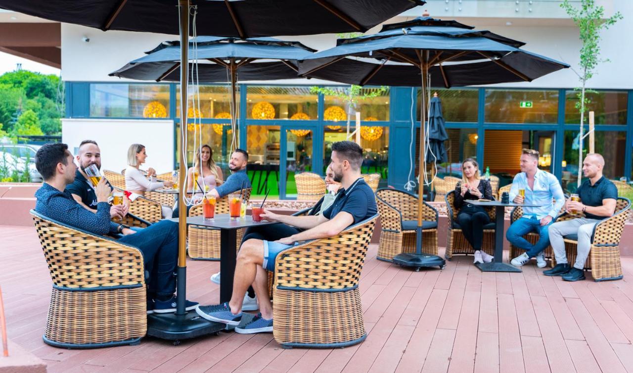 Allure Healthy Hotel & Spa Eger Bagian luar foto