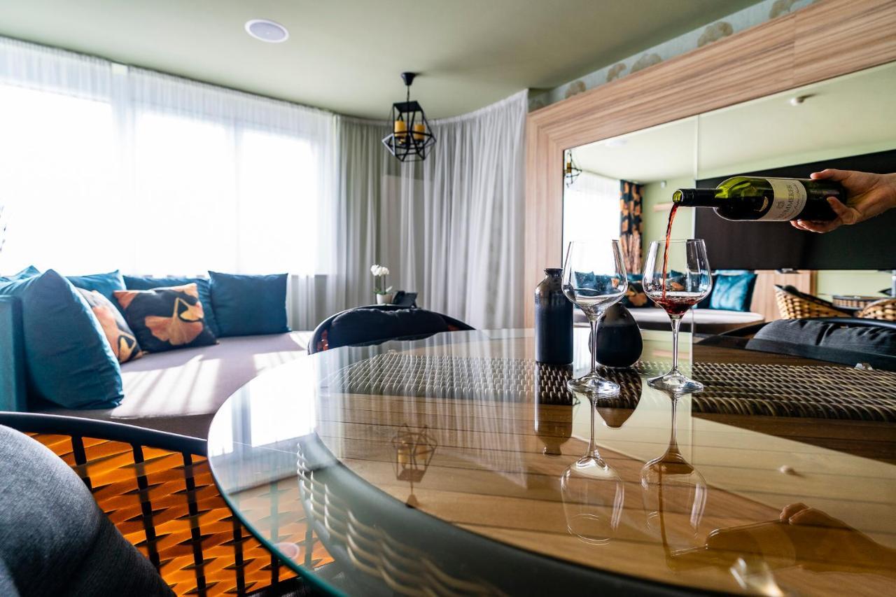 Allure Healthy Hotel & Spa Eger Bagian luar foto